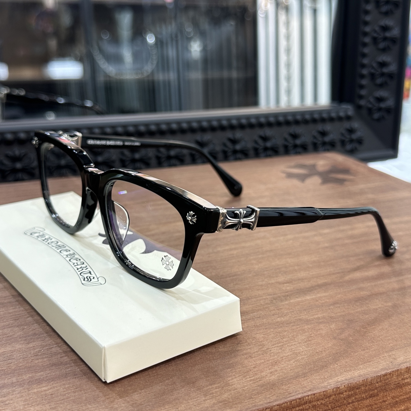 featured-product-img